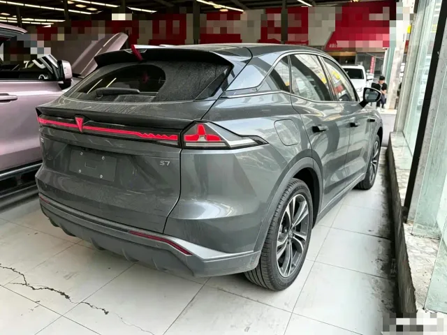Deepal S07 — Фото автомобиля 7