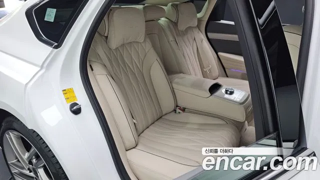 Genesis G80 RG3 — Фото автомобиля 25