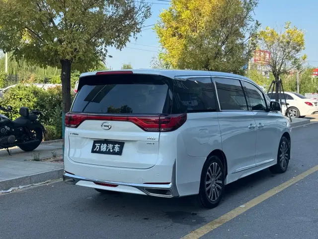 GAC Trumpchi M8 — Фото автомобиля 4