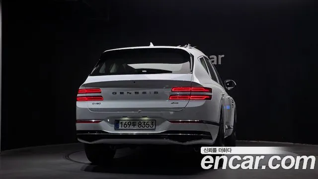 Genesis GV80 2.5T Бензин AWD — Фото автомобиля 4