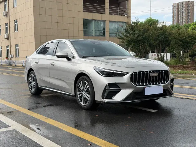 Geely Emgrand — Фото автомобиля 3