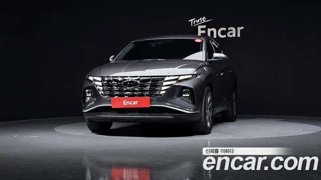 Hyundai Tucson Tucson (NX4) Дизель 2.0 2WD — Фото автомобиля 3