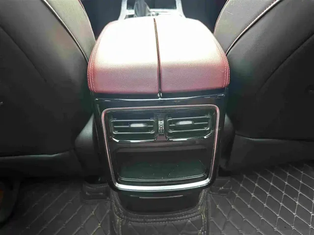 Jetour X70 Plus — Фото автомобиля 15