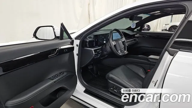 Hyundai Grandeur — Фото автомобиля 9