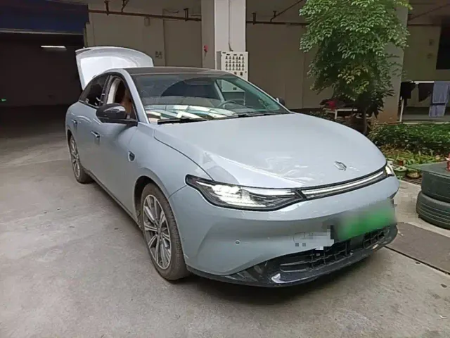Leapmotor C01 — Фото автомобиля 3