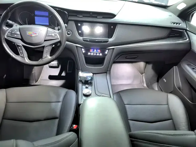 Cadillac XT5 — Фото автомобиля 7