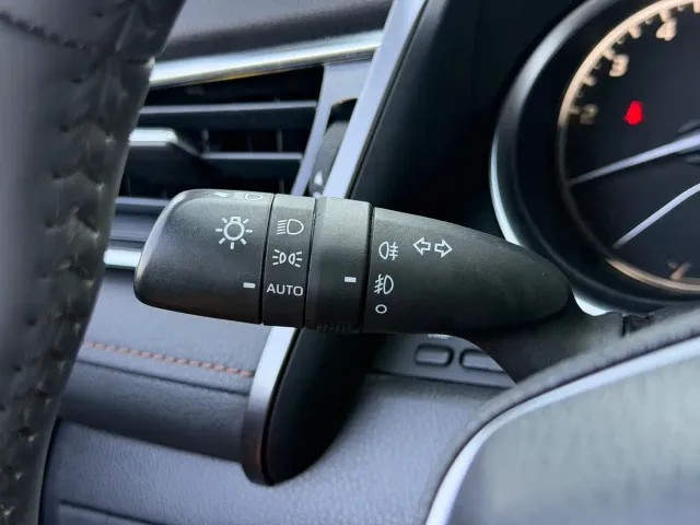 Toyota Camry — Фото автомобиля 15