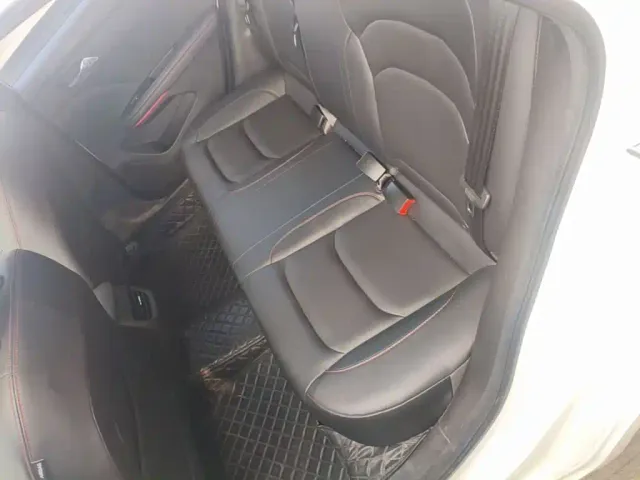 Chevrolet Monza — Фото автомобиля 16
