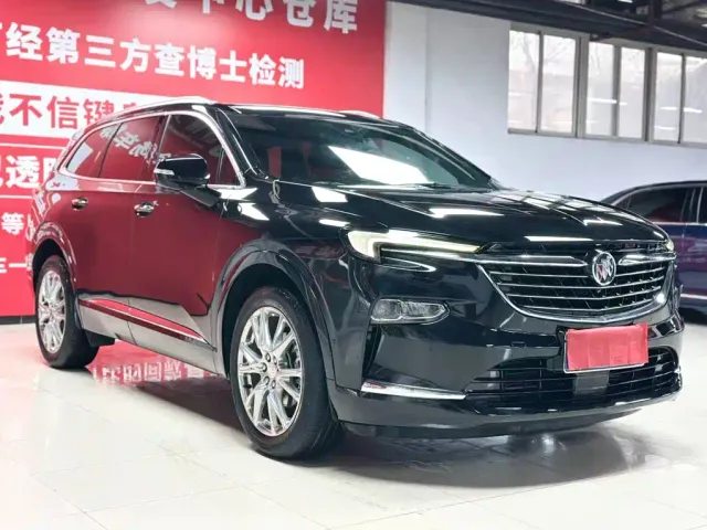 Buick Enclave — Фото автомобиля 2