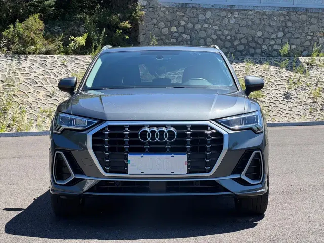 Audi Q3 — Фото автомобиля 2