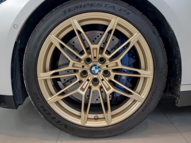 BMW M4 — Фото автомобиля 20