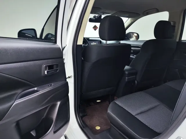 Mitsubishi Outlander — Фото автомобиля 7