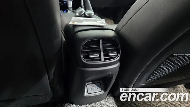 Hyundai AVANTE Новый Avante (CN7) — Фото автомобиля 25