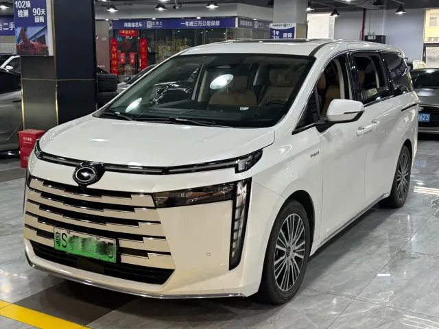 Фотография автомобиля — GAC Trumpchi E8