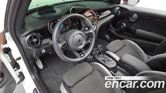 MINI Cooper — Фото автомобиля 10