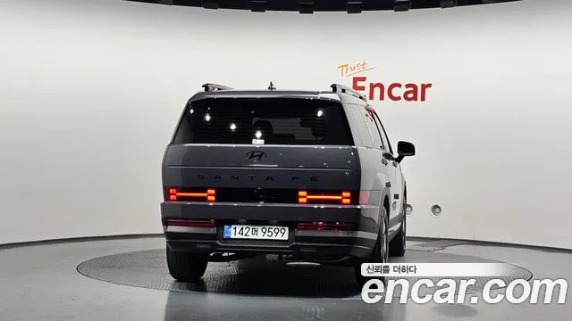 Hyundai Santa Fe — Фото автомобиля 4