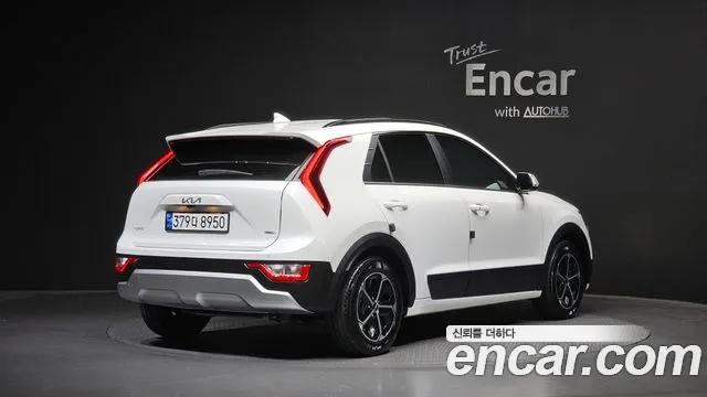Kia Niro The All New — Фото автомобиля 2