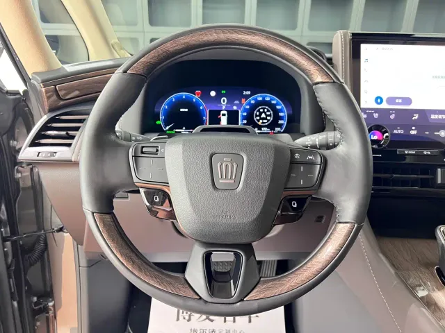 Toyota Vellfire — Фото автомобиля 20