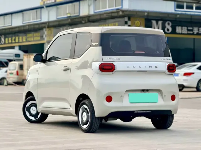 Wuling Hongguang Mini EV — Фото автомобиля 4