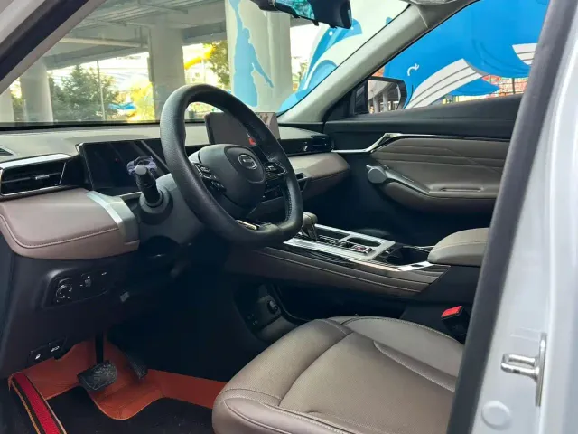 GAC Trumpchi GS4 — Фото автомобиля 7
