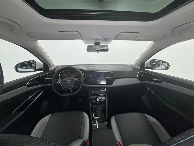 Jetta VS5 — Фото автомобиля 12