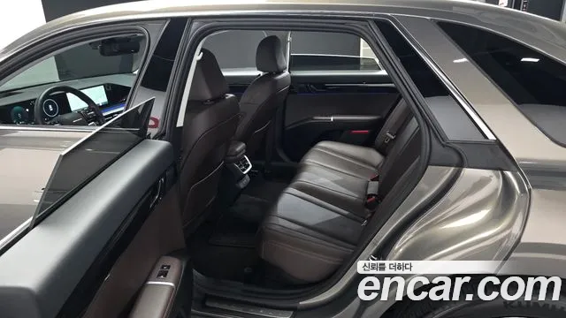 Hyundai Grandeur — Фото автомобиля 12