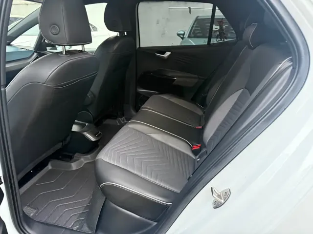 Volkswagen ID.3 — Фото автомобиля 26