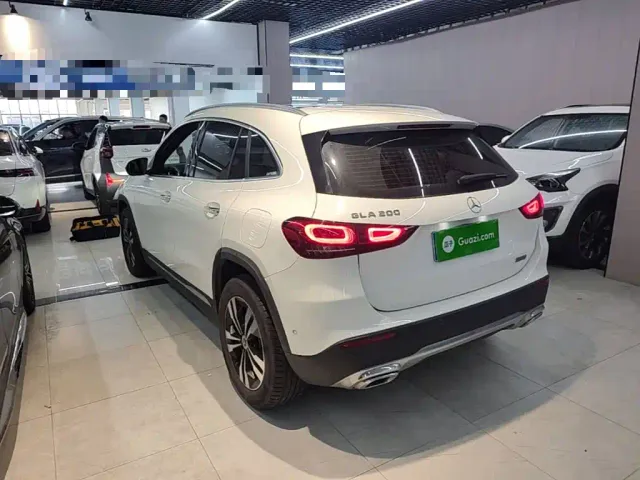 Mercedes-Benz GLA-Class — Фото автомобиля 4