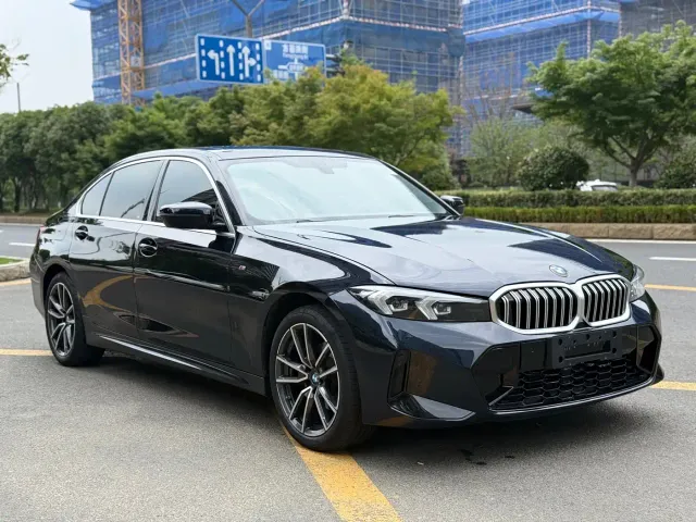 BMW 3 Series — Фото автомобиля 3