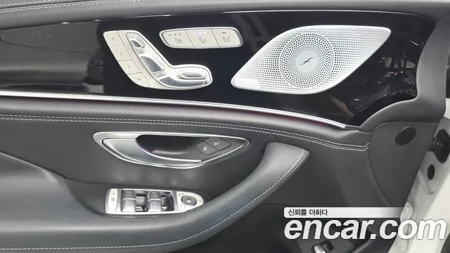 Mercedes-Benz AMG GT 4 двери 43 4MATIC+ — Фото автомобиля 19