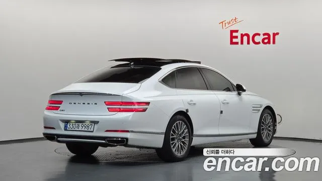 Genesis G80 RG3 — Фото автомобиля 2