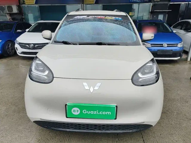 Wuling Bingo — Фото автомобиля 2