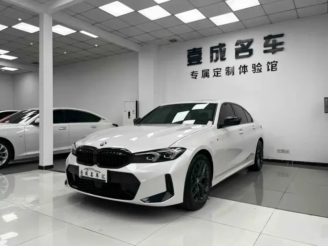 Фотография автомобиля — BMW 3 Series
