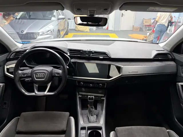 Audi Audi Q3 2022 35 TFSI Fashion Dynamic — Фото автомобиля 10