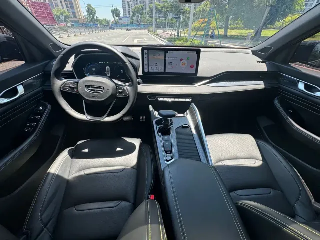 Geely Xingrui — Фото автомобиля 3