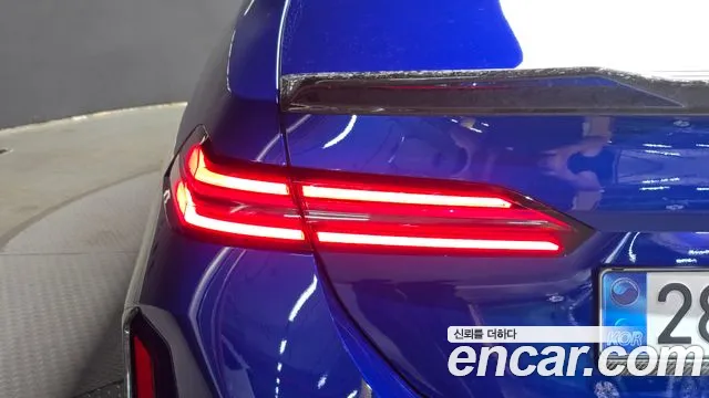 BMW M5 — Фото автомобиля 23
