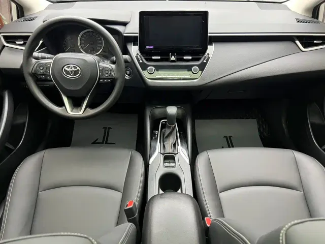 Toyota Corolla — Фото автомобиля 9