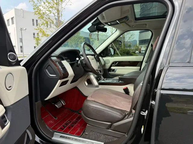 Land Rover Range Rover — Фото автомобиля 5