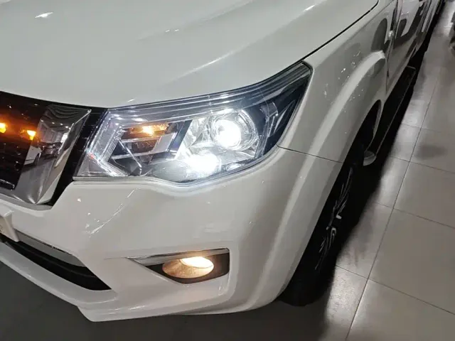 Nissan Terra — Фото автомобиля 23