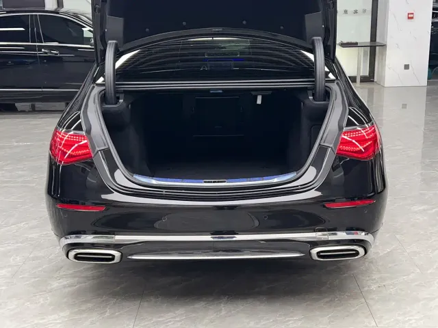 Mercedes-Benz Maybach S-Class — Фото автомобиля 27
