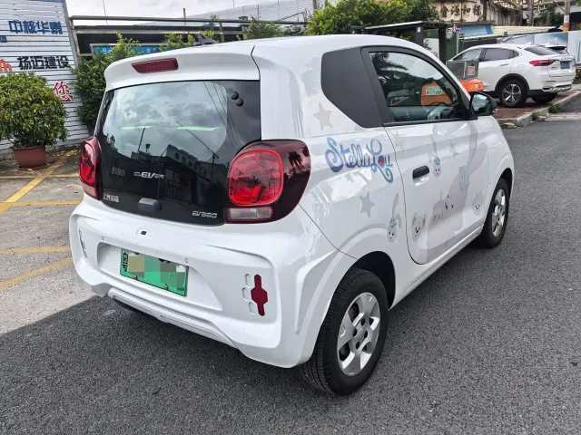 Roewe Clever — Фото автомобиля 7