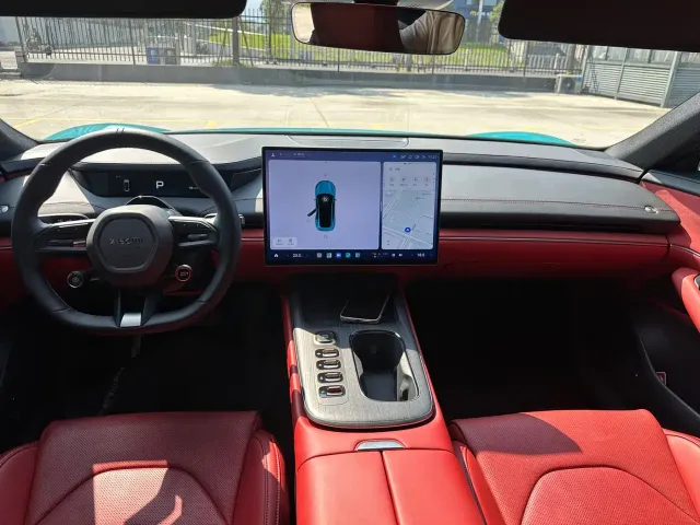 Xiaomi SU7 — Фото автомобиля 6