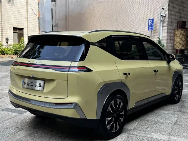 GAC Aion Y — Фото автомобиля 15