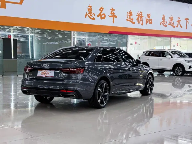 Audi A4L — Фото автомобиля 22
