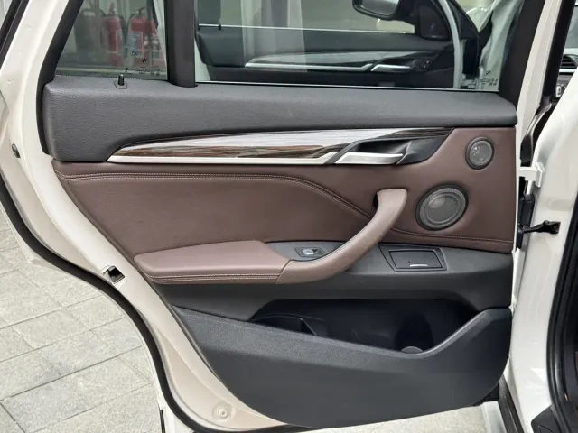 BMW X1 — Фото автомобиля 15