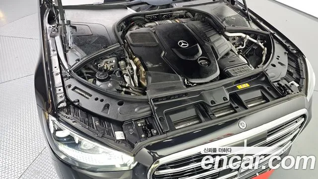 Mercedes-Benz S-Class W223 — Фото автомобиля 9