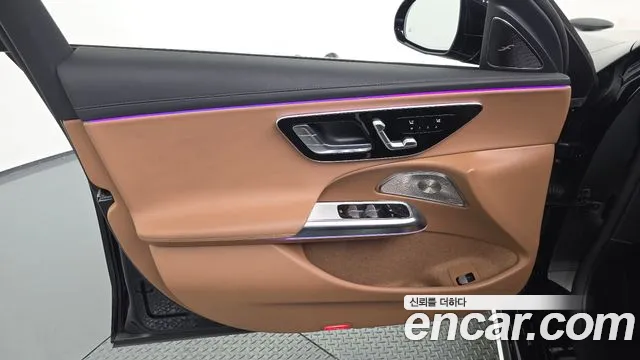 Mercedes-Benz E-Class W214 — Фото автомобиля 13