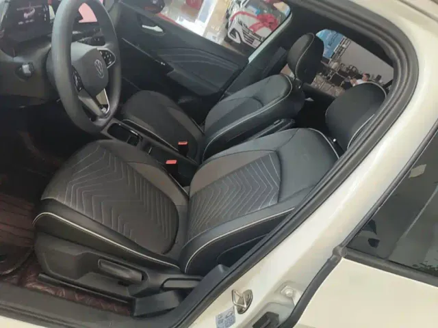 Volkswagen ID.3 — Фото автомобиля 14