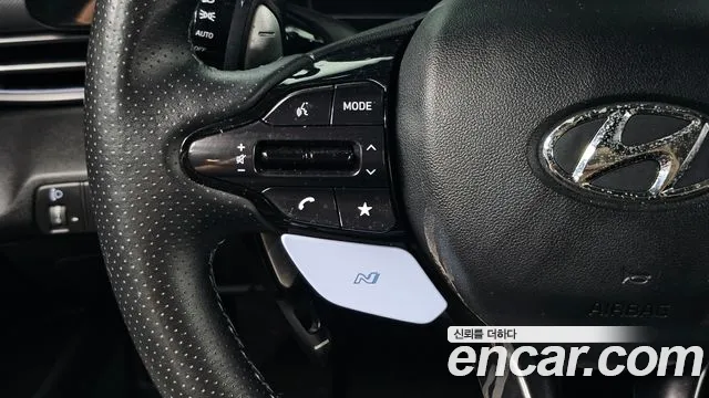 Hyundai AVANTE — Фото автомобиля 6