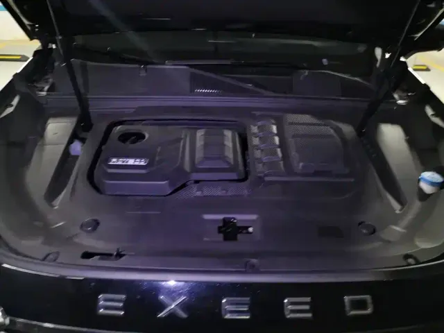 Exeed VX — Фото автомобиля 10
